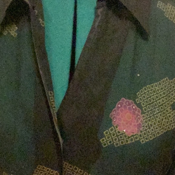 Womens Semi Sheer Silk Blouse Black Floral w/clear beads Unbranded - Picture 10 of 10